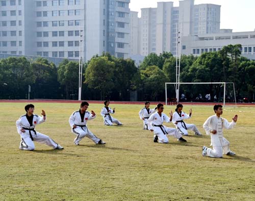 微信图片_2025-11-23_221415_902.jpg
