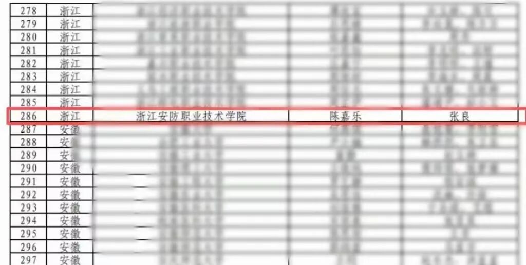 c901fcd8-c8c5-489d-83be-405481a9c822.jpg